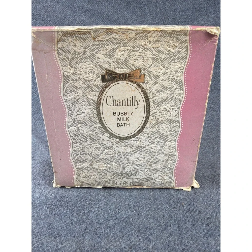 Houbigant Chantilly Bubbly Milk Bath Women 13.5oz‎ Pink Vintage Boxed 1449
